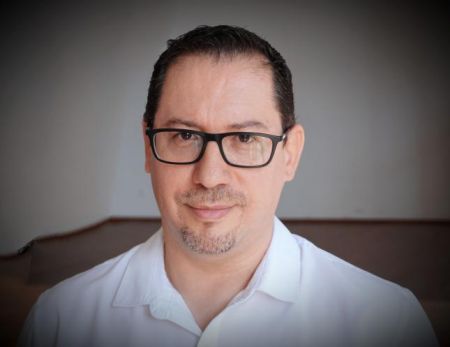 H&eacute;lder Ov&iacute;dio da Silva Correia